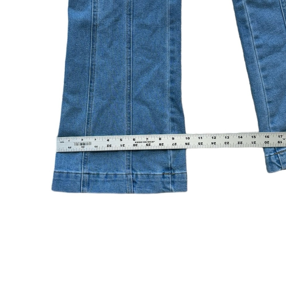 Fashion Nova Women's Jeans Size 3 Light Wash Denim Flare - Picture 5 of 7